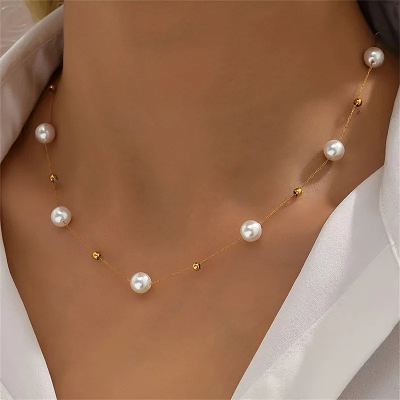Women’s Minimalist Pearl Charm Gold Necklace
